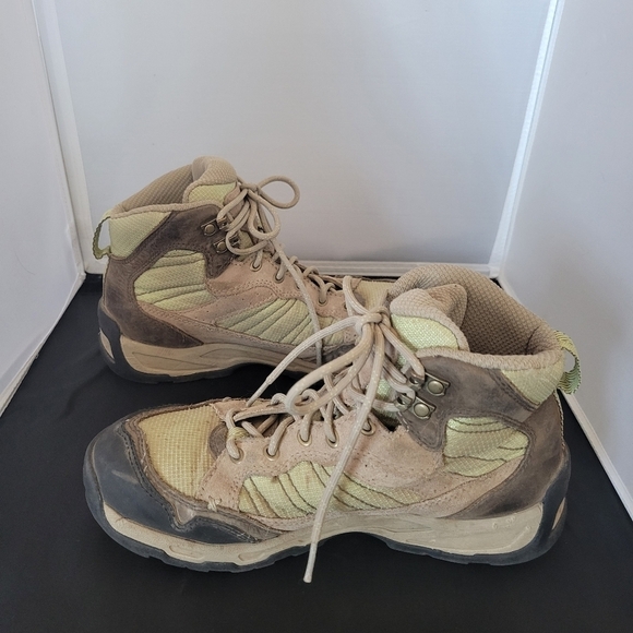 Danner Boots Sobo Mid 6" Taupe Green Leather Women's 8.5 Work Hiking Outdoor - Picture 8 of 9